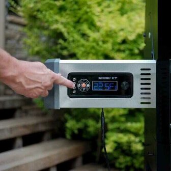 Masterbuilt Gravity series 800