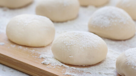 &quot;Tutto Pizza&quot; Italian Style Pizzabollen/Deegbollen Kant En Klaar 140gr 