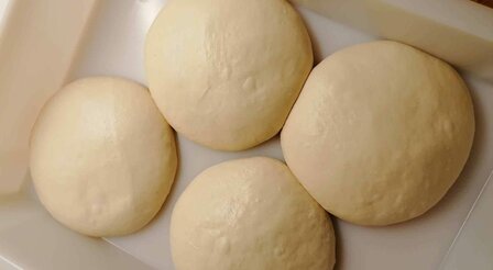 "Tutto Pizza" Italian Style Pizzabollen/Deegbollen Kant En Klaar 140gr 