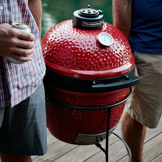Kamado Joe Junior van dichtbij